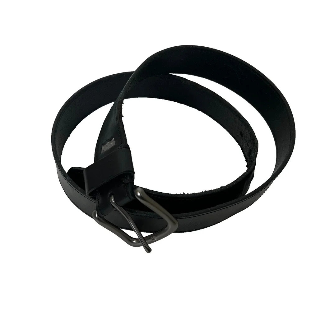 Levi’s Mens Black Leather Belt Large (38–40) Genuine Leather Gunmetal Buckle
